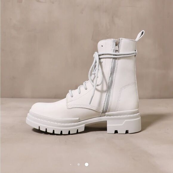 Steve Madden Clean Slate Combat Boot White US 8 - Picture 12 of 12
